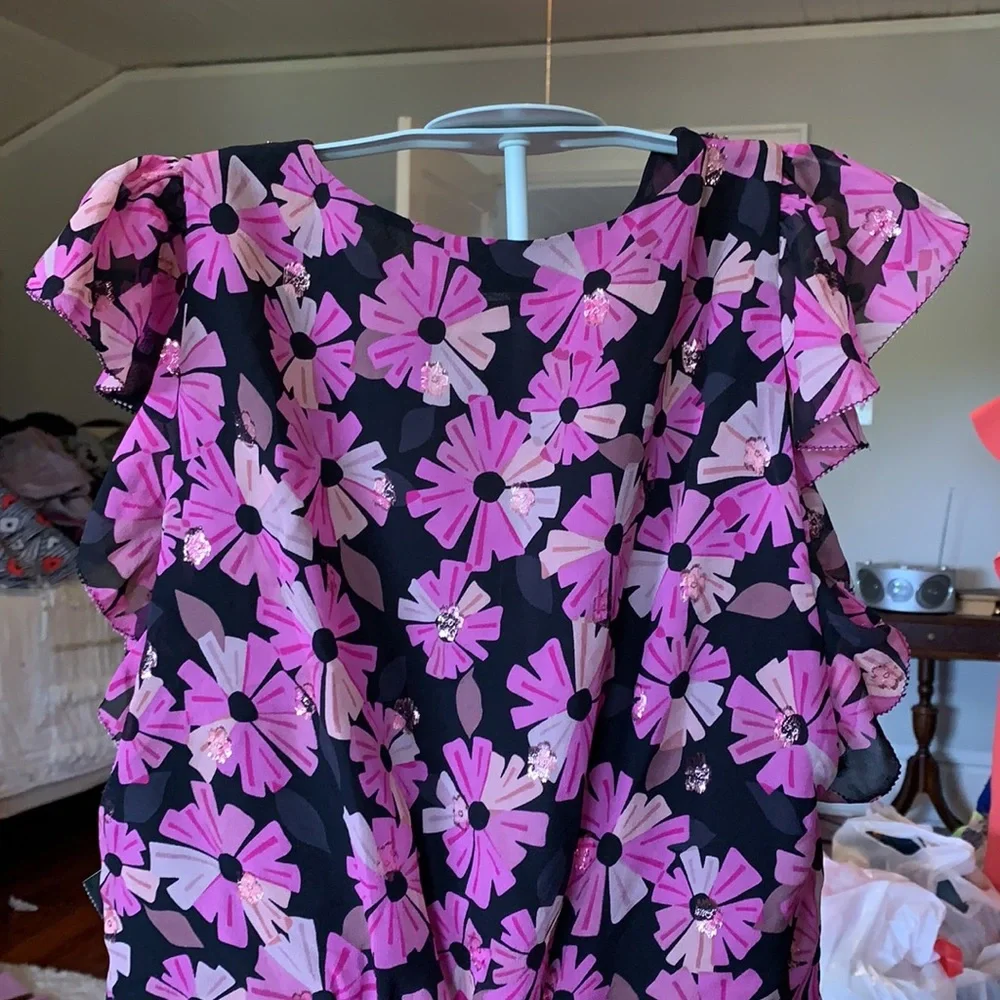 Kate spade shimmery‎ silk floral top. NWOT. Retail 198